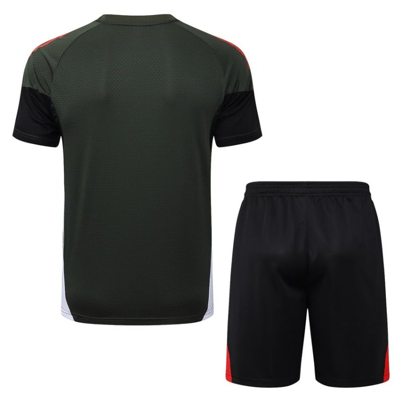 Ensemble Maillot Short Bayern Munich 2025 2026 Noir Sombre Ensemble Maillot Short Bayern Munich 2025 2026 Noir Sombre